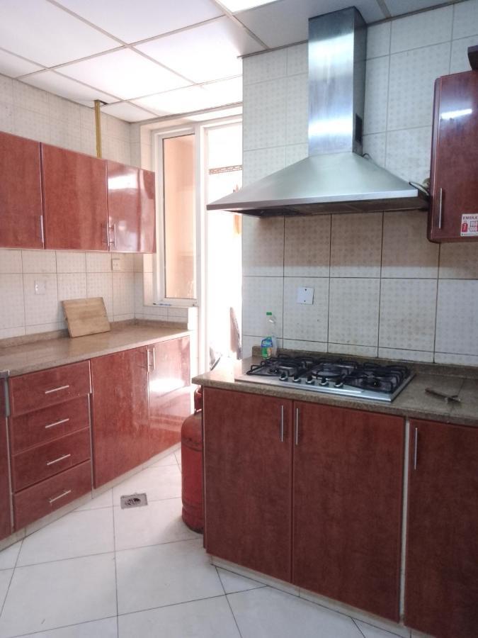 Abree Building New Hostel Dubai Exterior photo